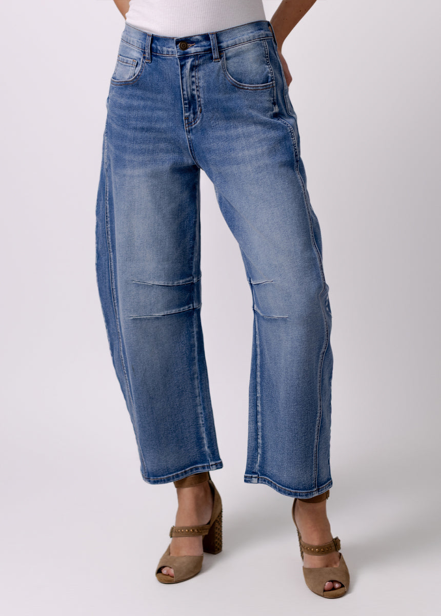 Miraya Barrel Jean in Light Wash