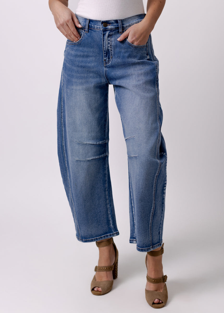 Miraya Barrel Jean in Light Wash