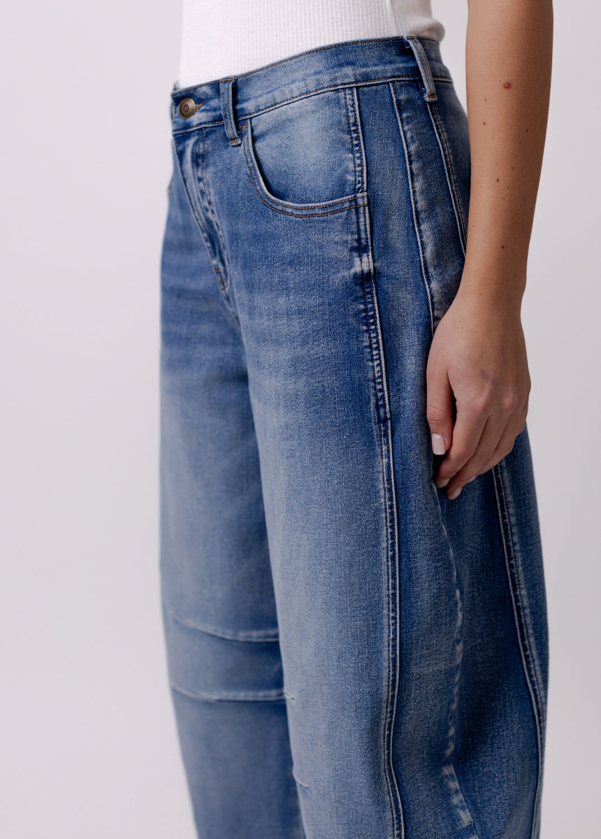 Miraya Barrel Jean in Light Wash