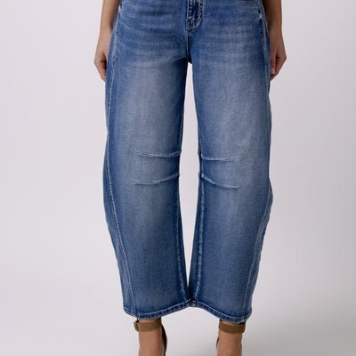 Miraya Barrel Jean in Light Wash