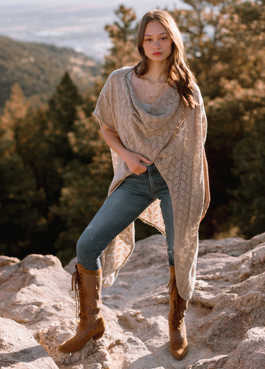 Morrigan Top in Almond