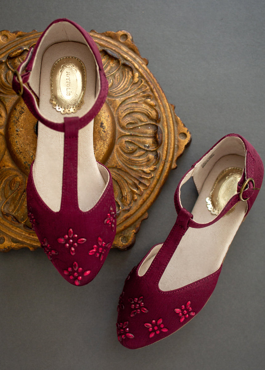 Joyfolie Girls Natalia Flat in Burgundy, Size 2Y Joyfolie Girls Natalia Flat in Burgundy, Size 2Y