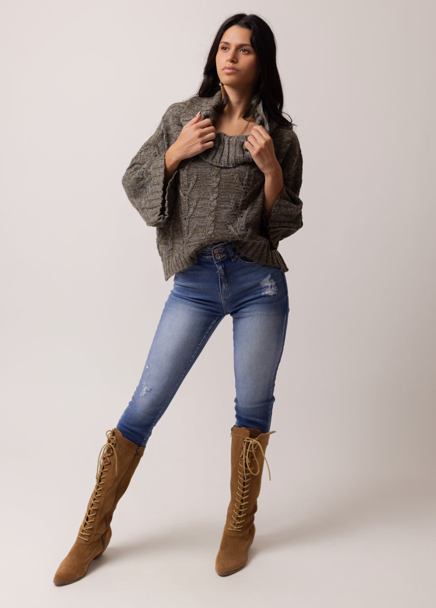 Nikkola Sweater in Moss