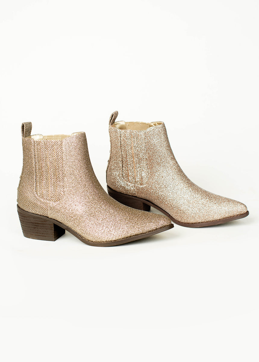 Chelzea Boot in Gold Joyfolie