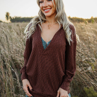 Ona Sweatshirt in Raisin