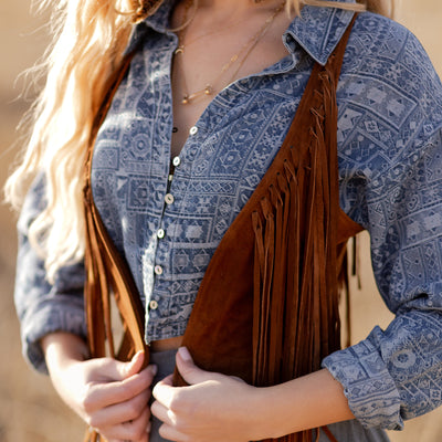 Salomi Vest in Nutmeg