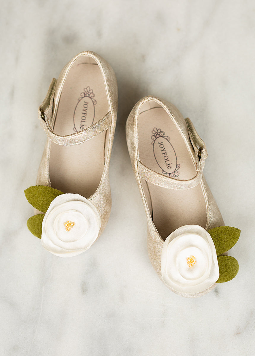 Charlotte Flat in Cream & Gold