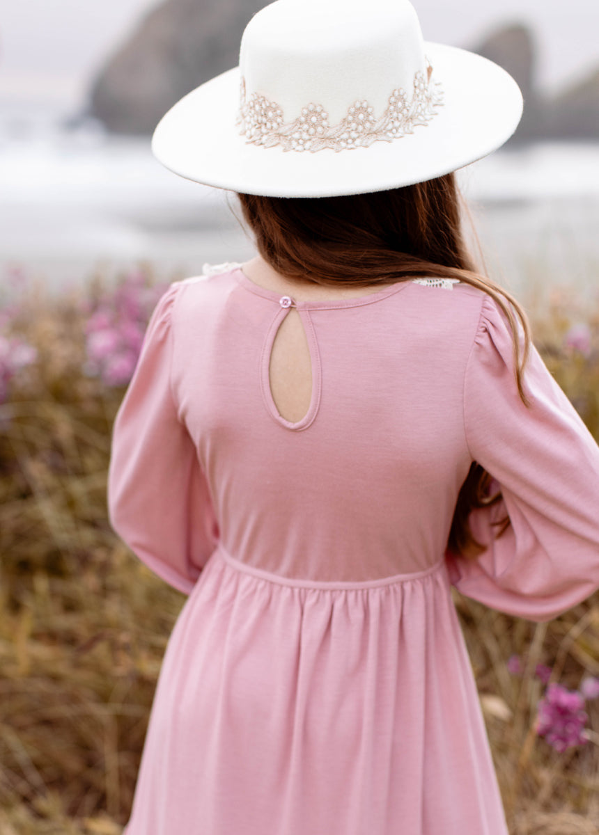 pink dress amazon Bright Casual dresses Turn heads and make an unforgettable statement with the Seren Midi Dress in Pink Joyfolie GirlsTatum Dress in Pink,
