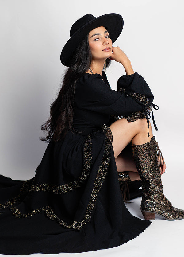 Zaynab Dress in Black - Joyfolie