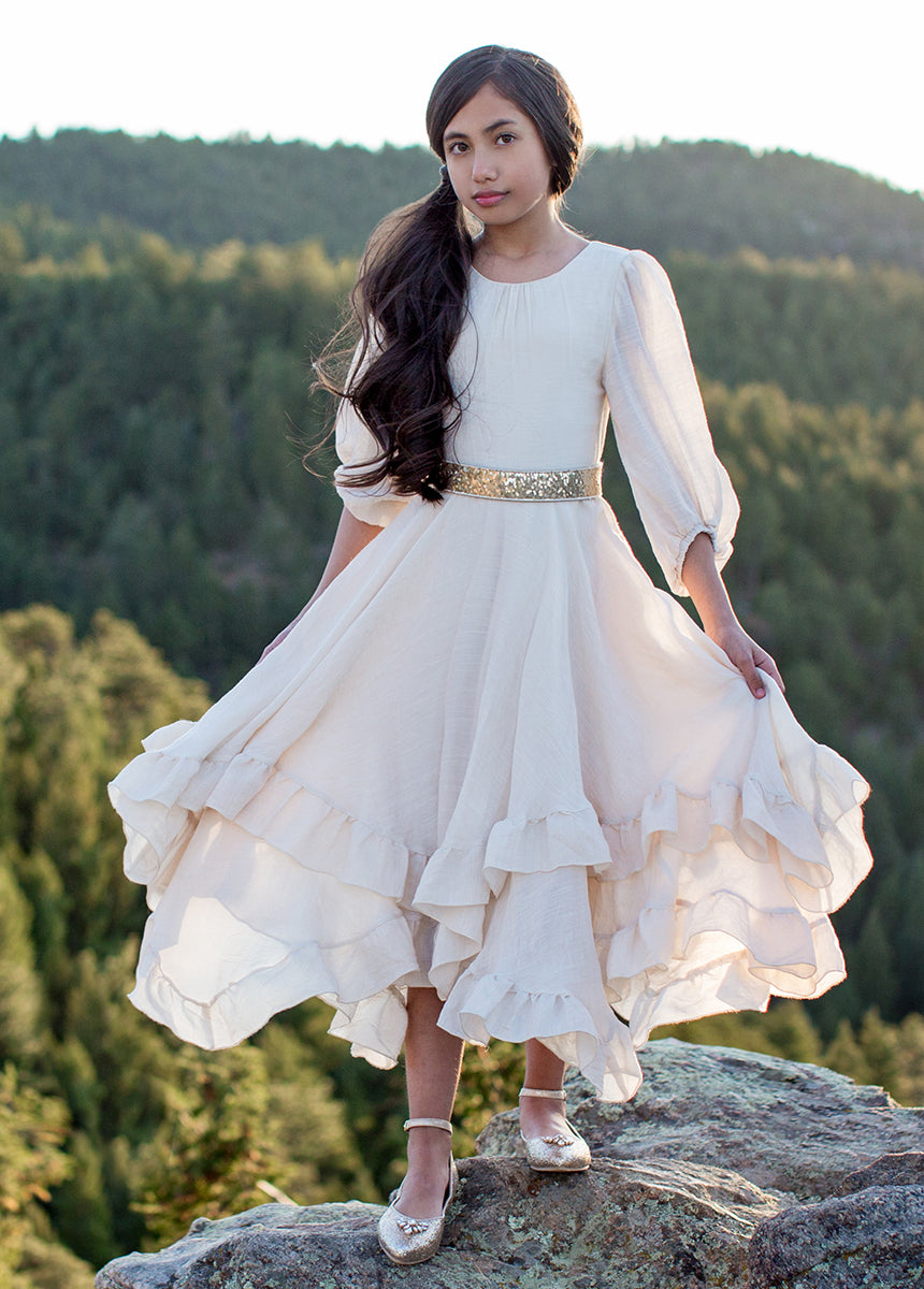Raelynne Dress in Ecru