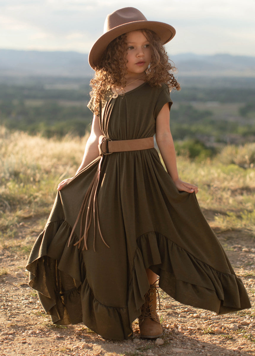 Joyfolie Girls Braelyn Maxi Dress in Olive, Size 5 Joyfolie Girls Braelyn Maxi Dress in Olive, Size 5