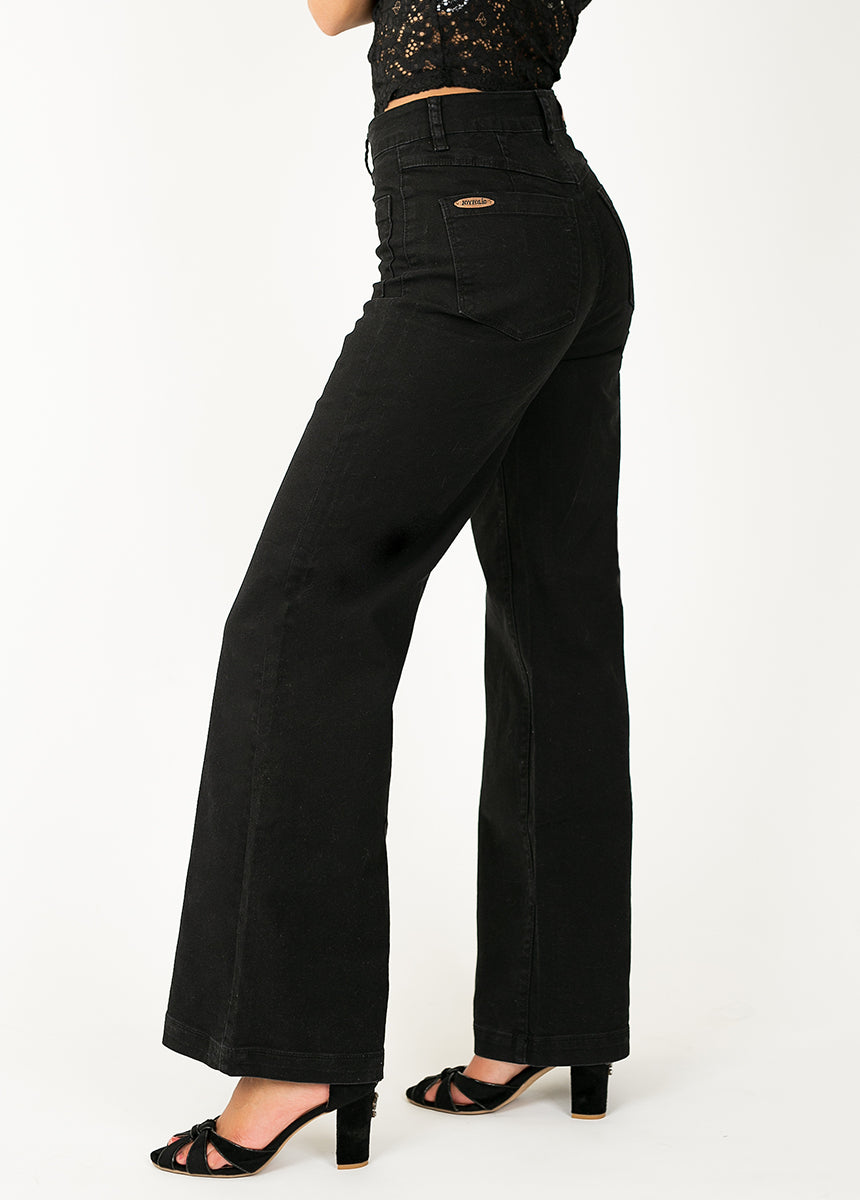 Avina Denim in Black