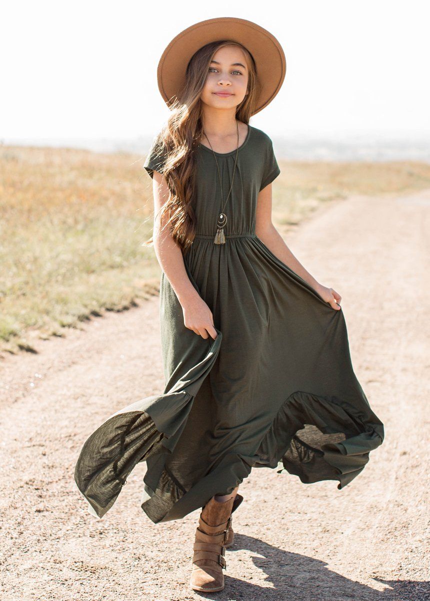 Joyfolie Girls Braelyn Maxi Dress in Olive, Size 7 Joyfolie Girls Braelyn Maxi Dress in Olive, Size 7