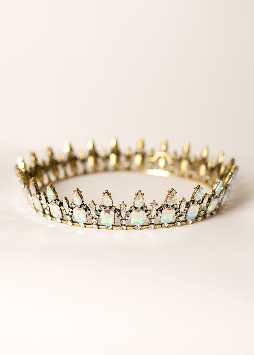 Fantasia Crown in Aurora Borealis