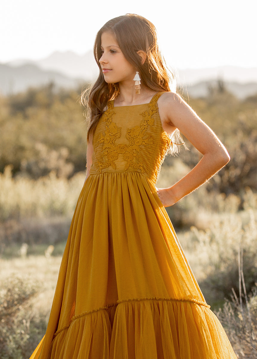 Joyfolie Girls Maia Impact Maxi Dress in Tarnished Gold, Size 10 Joyfolie Girls Maia Impact Maxi Dress in Tarnished Gold, Size 10