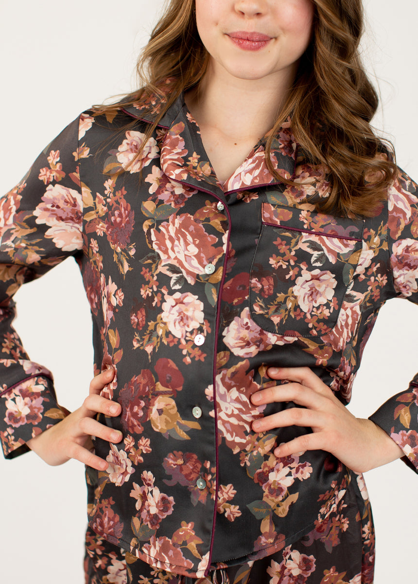 Lyana Sleep Set in Off Black Floral