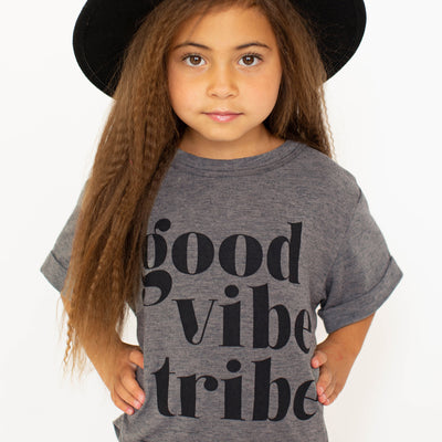 Good Vibes Tribe Tee in Heather Gray