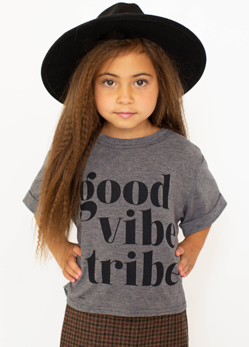 Good Vibes Tribe Tee in Heather Gray